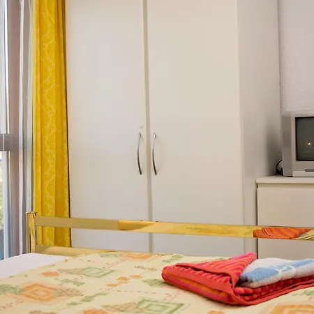 Guest house Tanja 3*